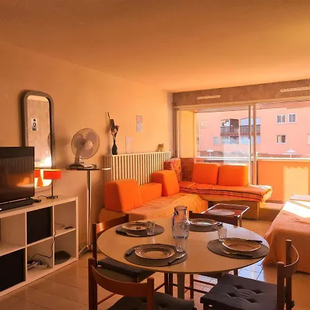 Cap D'agde, 2 Pieces, 4 Personnes - Fr-1-249-381